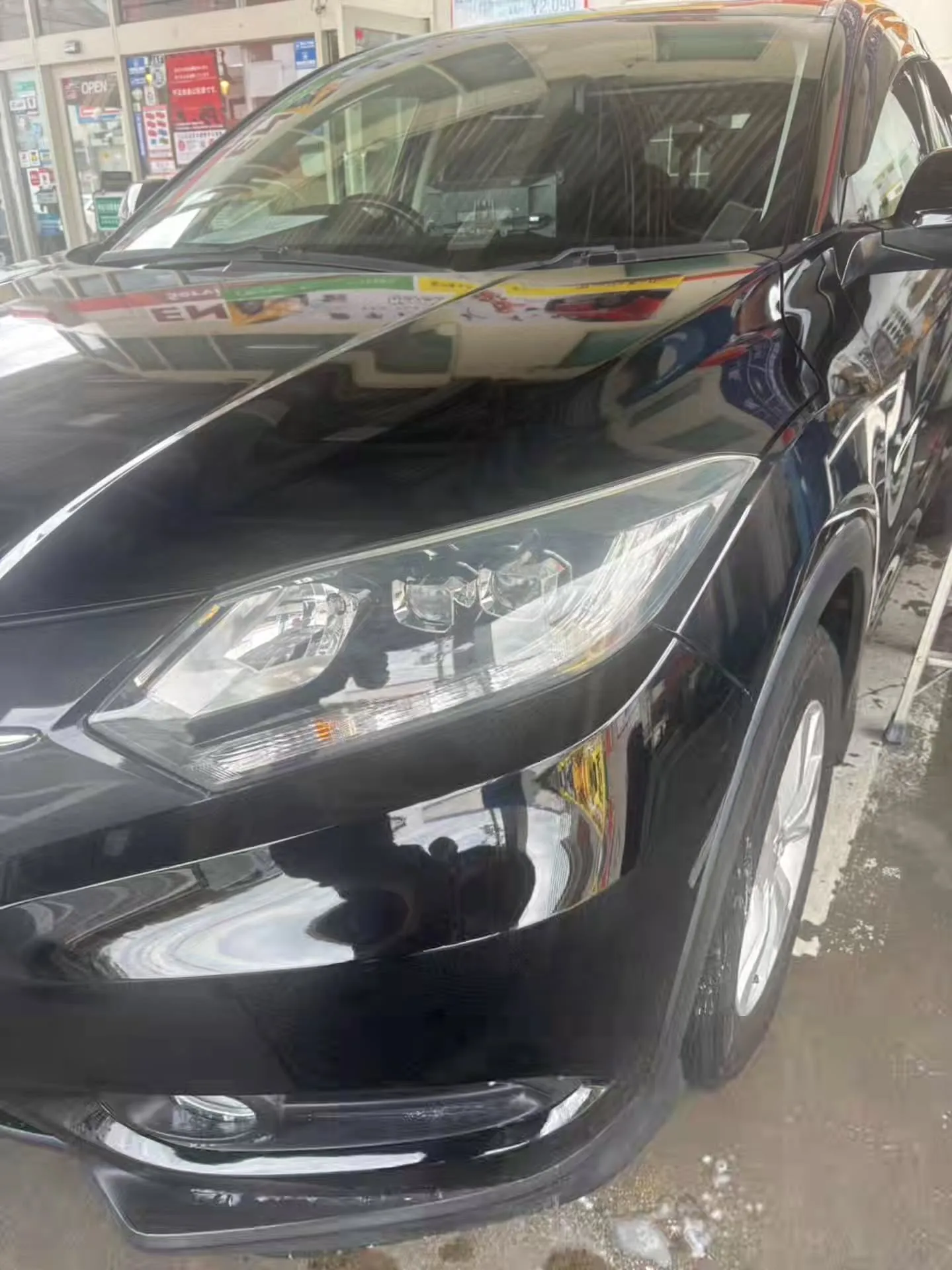 #ヴェゼルＲＵ１#油膜取り#ヘッドライトクリーン#ボディ研磨...